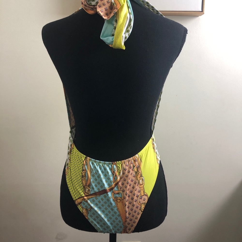 2 Piece Monokini Set - Picture 4 of 4